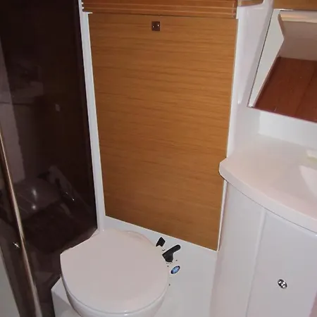 船屋 Salis - Jeanneau 39i