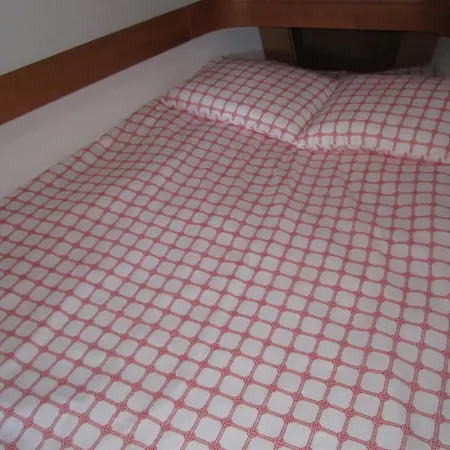 Salis - Jeanneau 39i Botel Lissabon