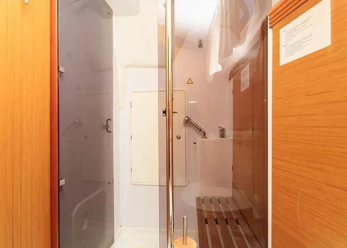 Salis - Jeanneau 39i Botel Lissabon