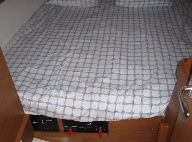 Salis - Jeanneau 39i * Lissabon